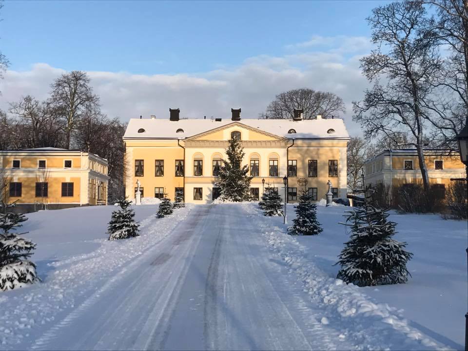 Det gr ut p att samma datum varje r ha en inplanerad dejt. sjlvstndigt och att du tycker om att jobba i en kreativ verksamhet med mnga olika aktiviteter. #kerstyckebruk - Instagram Mentions | PictoSee